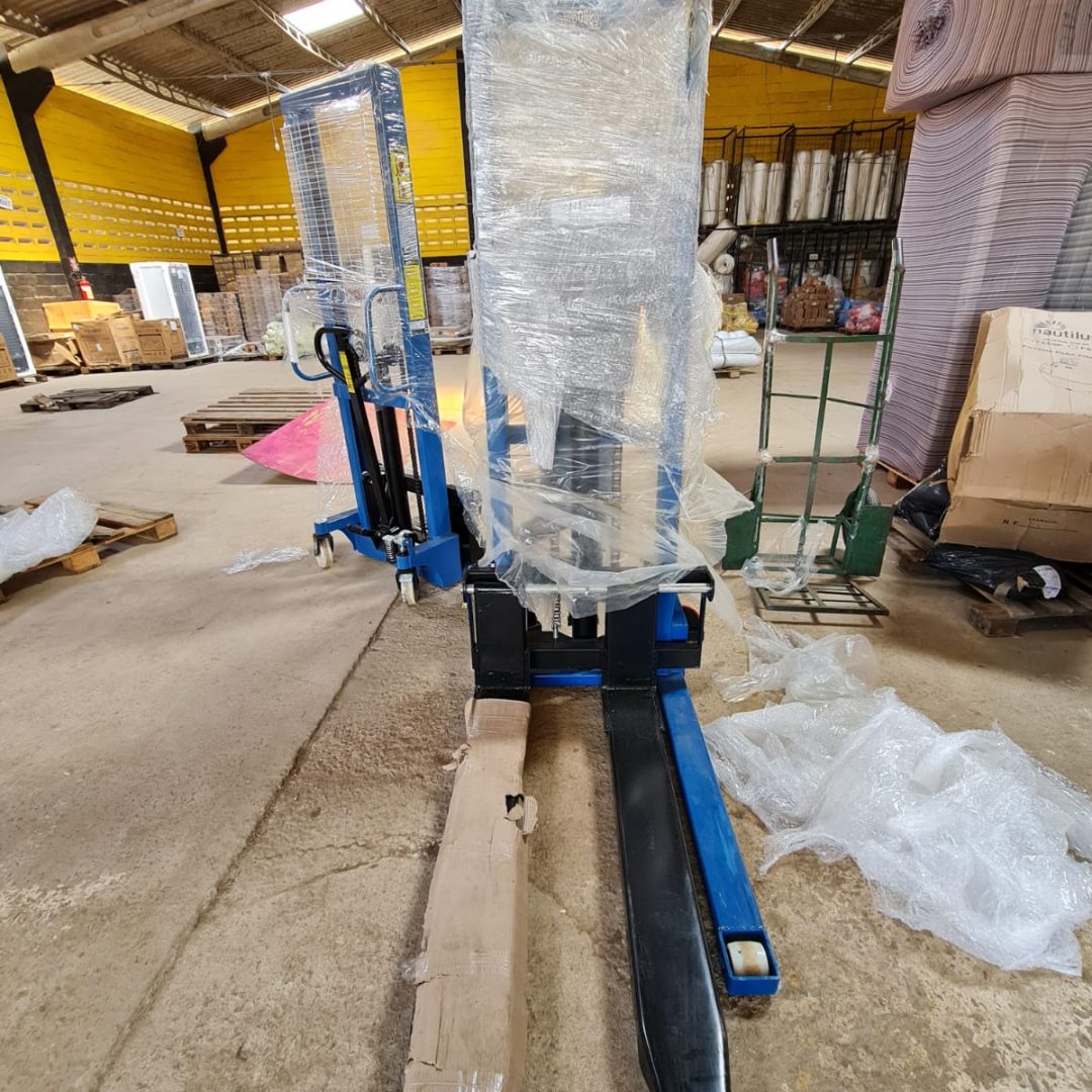 Recife Locações Emp 1500kg 10